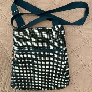 Thirtyone turquoise and cream purse